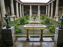 Rumah Bekas Prostitusi Era Pompeii Kembali Dibuka