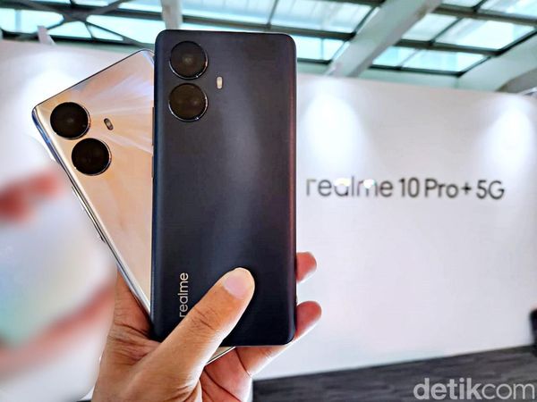 Ini Realme 10 Pro Plus 5G, HP 5 Jutaan Usung Layar Tepian Lengkung