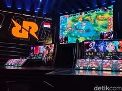 RRQ Kalah, Blacklist Melaju ke Final Upper Bracket M4 Mobile Legends