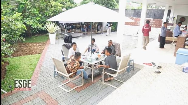 Rumah Ivan Fadilla dan Sarni