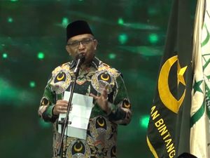 PBB: Kalau Bisa Secara Konstitusi, Pasti Pilih Lagi Bapak Jokowi PBB: Kalau Bisa Secara Konstitusi, Pasti Pilih Lagi Bapak Jokowi