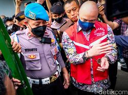 Potret Irjen Teddy Minahasa dkk Berompi Tahanan Kejaksaan