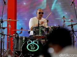 Ahmad Dhani Ledek Yoyo, Belum Laku Usai Cerai dari Rossa