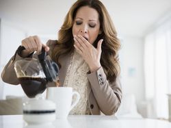 Agar Tak Alami Sulit Tidur, Saat Ngopi Perhatikan Hal Ini