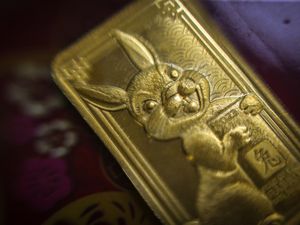 Harga Emas Hari Ini Cetak Rekor Sejarah Lagi, Sudah Tembus Segini!