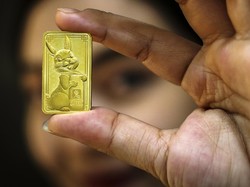 Pertama Kali Terjadi! Harga Emas Ambruk Separah Ini