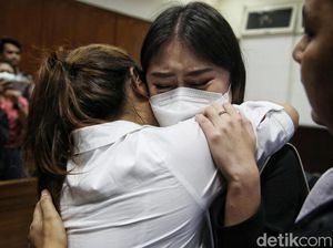 Ayu Thalia Tak Ditahan, Ini Pertimbangan yang Meringankan Vonisnya Ayu Thalia Tak Ditahan, Ini Pertimbangan yang Meringankan Vonisnya