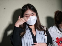Ayu Thalia Divonis 6 Bulan Masa Percobaan 10 Bulan di Kasus Fitnah Anak Ahok