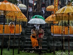 Makna Hari Raya Kuningan, Waktu Turunnya Para Leluhur