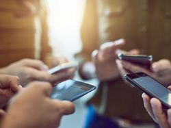 Pasar Smartphone Indonesia Turun 11,9% di Kuartal I 2023