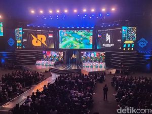 Intip Kemeriahan M4 Mobile Legends di Tennis Indoor Senayan