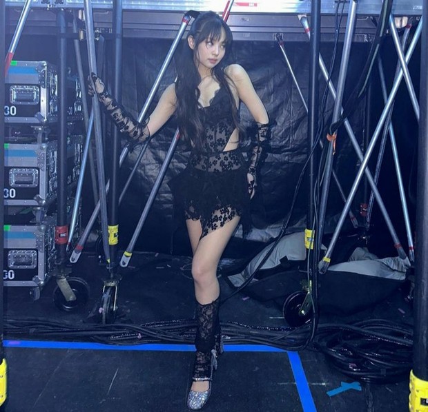 Gaya Feminin Jennie BLACKPINK yang Menonjolkan Karakter Zodiak Capricorn