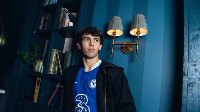 COBHAM, ENGLAND - JANUARY 11: Chelsea Unveil New Signing Joao Felix at Coppa Club on January 11, 2023 in Cobham, England. (Photo by Joupin Ghamsari/Chelsea FC via Getty Images)
