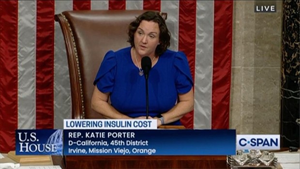 Katie Porter (Foto: Instagram/repkatieporter) Katie Porter (Foto: Instagram/repkatieporter)