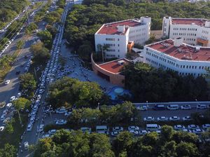 Taksi di Meksiko Mengular Panjang Imbas Protes Invasi Uber Taksi di Meksiko Mengular Panjang Imbas Protes Invasi Uber