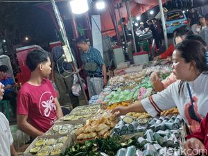 Kabar Pasar Kue Subuh Senen Mau Tutup Bikin Kaget, Ternyata... Kabar Pasar Kue Subuh Senen Mau Tutup Bikin Kaget, Ternyata...