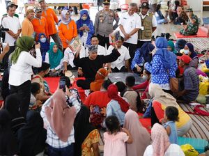 Warga Puas Pemprov Jateng Respons Cepat Bantu Korban Banjir di Kudus