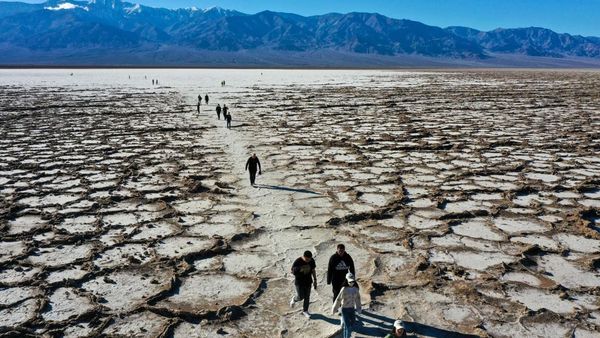 Penampakan Badwater Basin, Titik Terendah Benua Amerika