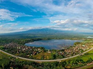 Pesona Ranu Grati, Satu-satunya Danau Dataran Rendah di Jatim Pesona Ranu Grati, Satu-satunya Danau Dataran Rendah di Jatim
