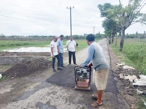 Buka Akses Daerah Terisolir, Pemkab Sinjai Kucurkan Rp 82,4 M untuk Jalan