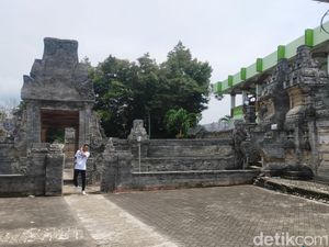 Sunan Sendangduwur dan Masjid Ajaibnya di Lamongan Sunan Sendangduwur dan Masjid Ajaibnya di Lamongan