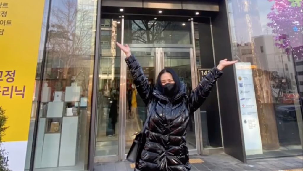 Transformasi Titi DJ Setelah Jalani Anti Aging Surgery di Korsel, Makin Awet Muda Transformasi Titi DJ Setelah Jalani Anti Aging Surgery di Korsel, Makin Awet Muda