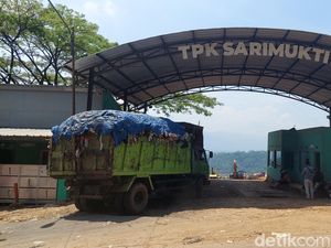 Sarimukti Kerap Terganggu, Pemkot Bandung Dorong Legok Nangka Diaktifkan Sarimukti Kerap Terganggu, Pemkot Bandung Dorong Legok Nangka Diaktifkan