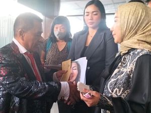 Sindiran Hotman Paris ke Ferry Gandeng Hotma: Pengalaman Hebat Ceraiin Bini!