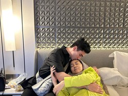 Rangkul Venna Melinda, Verrell dan Athalla: Mama Tak Perlu Lagi Minta Maaf