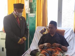 Abang Ojol Garut yang Kakinya Membusuk Diobati Pemerintah
