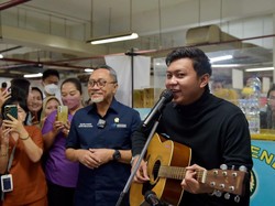 Zulhas Gandeng Denny Caknan, Edukasi Perubahan Iklim Lewat Konser Musik