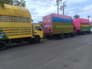 Polisi Lelang Barang Bukti 35 Ton Solar Ilegal di Sinjai Rp 244 Juta