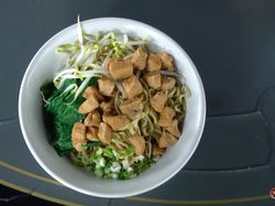 Ini 5 Bakmi Hidden Gem Rekomendasi Nex Carlos