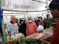 Inflasi Jateng Menurun, Ini Jurus Ganjar Kendalikan Harga Pangan