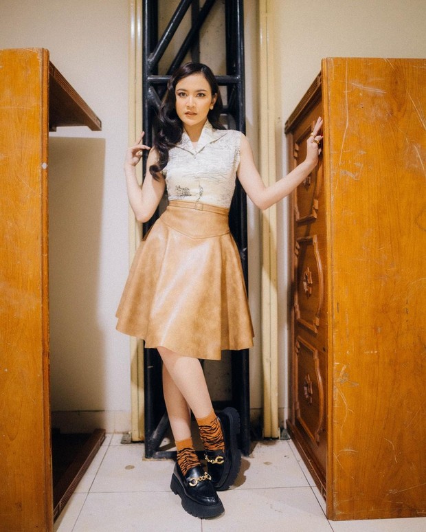 Gaya panggung Mahalini Raharja. Foto: Instagram.com/fherriioo Gaya panggung Mahalini Raharja. Foto: Instagram.com/fherriioo