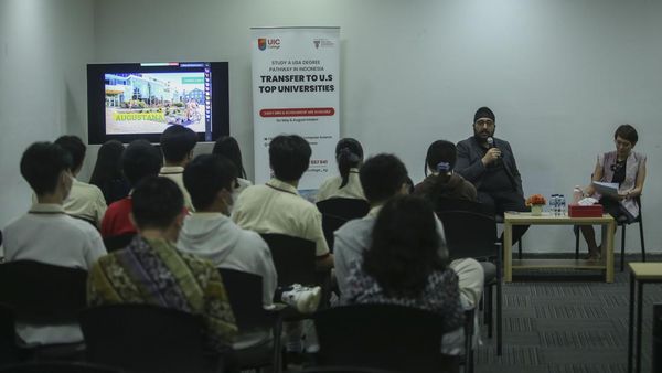 Intip Biaya Kuliah di Kampus Terbaik Kanada