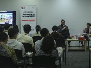 Intip Biaya Kuliah di Kampus Terbaik Kanada