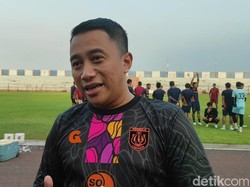 Persela Gaet Pelatih Baru Gantikan Budiharjo Thalib