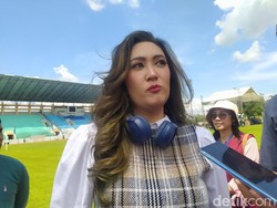 Nafa Urbach Debut Jadi Produser, Garap Air Mata di Ujung Sajadah