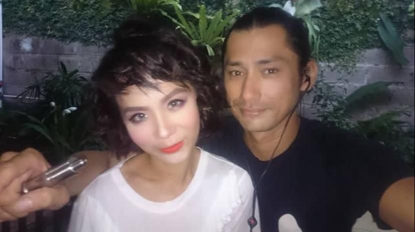 Revaldo dan Istri Revaldo dan Istri