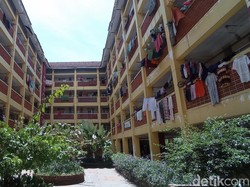 Betah karena Murah di Rusunawa Cingised Bandung