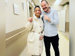 Muncul dengan Wajah dan Mata Lebam, Bunda Corla Operasi Plastik? Muncul dengan Wajah dan Mata Lebam, Bunda Corla Operasi Plastik?