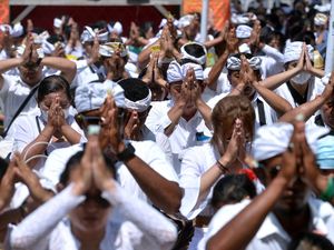 Apa Itu Hari Raya Kuningan? Ini Rangkaian dan Maknanya bagi Umat Hindu Apa Itu Hari Raya Kuningan? Ini Rangkaian dan Maknanya bagi Umat Hindu