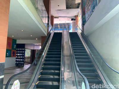 Begini Suasana Mal Sepi Bak Kuburan yang Dulunya Hits di Medan
