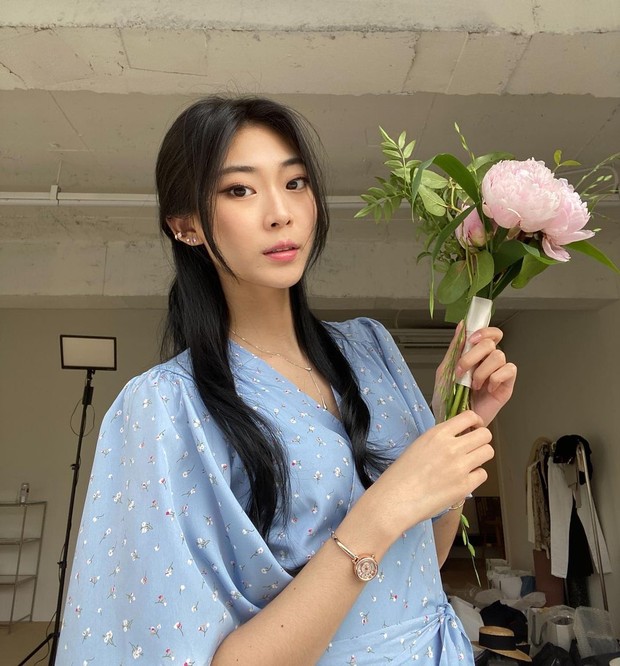 Lee Nadine sebagai kontestan Single's Inferno 2/ Foto: instagram.com/deeenerss