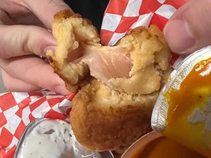 Duh! 10 Makanan di Restoran Ini Kacau Balau Seperti Dimasak Chef Amatir Duh! 10 Makanan di Restoran Ini Kacau Balau Seperti Dimasak Chef Amatir