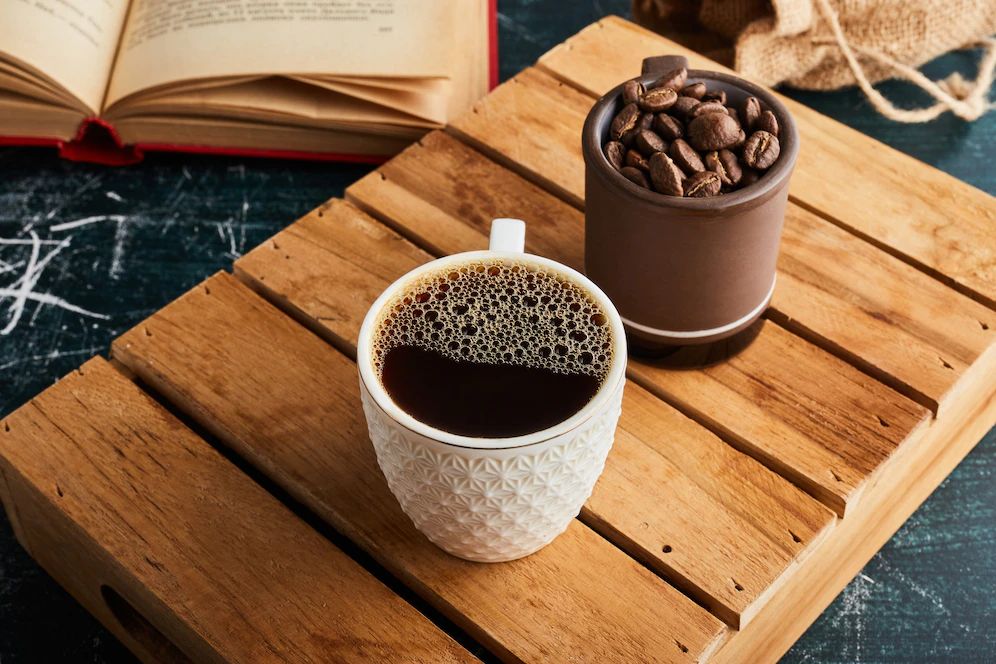 Mengganti minuman berenergi dengan kopi tanpa pemanis dapat membantu meningkatkan kesehatan otak.