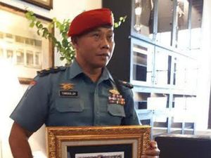 Timah Panas Perwira Kopaska Penjemput Nyawa Bromocorah Timah Panas Perwira Kopaska Penjemput Nyawa Bromocorah