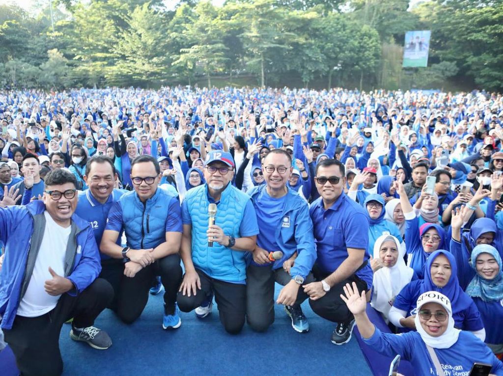 Zulhas Ajak Warga Kota Bogor Punya Gaya Hidup Sehat & Peduli Lingkungan Zulhas Ajak Warga Kota Bogor Punya Gaya Hidup Sehat & Peduli Lingkungan