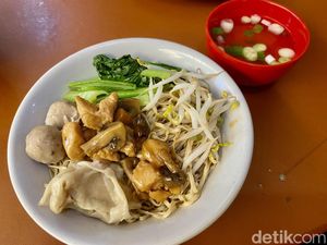Ngidam Makan Mie Ayam Usai Lebaran? Mampir Saja ke 5 Tempat Makan Ini Ngidam Makan Mie Ayam Usai Lebaran? Mampir Saja ke 5 Tempat Makan Ini